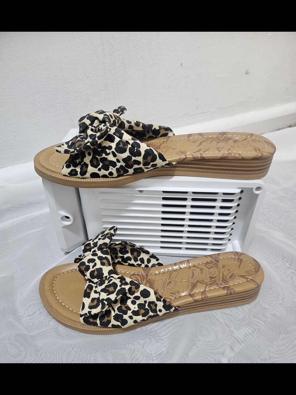 Malibu Leopard Print Knot Slide Sandals - Black & Cream